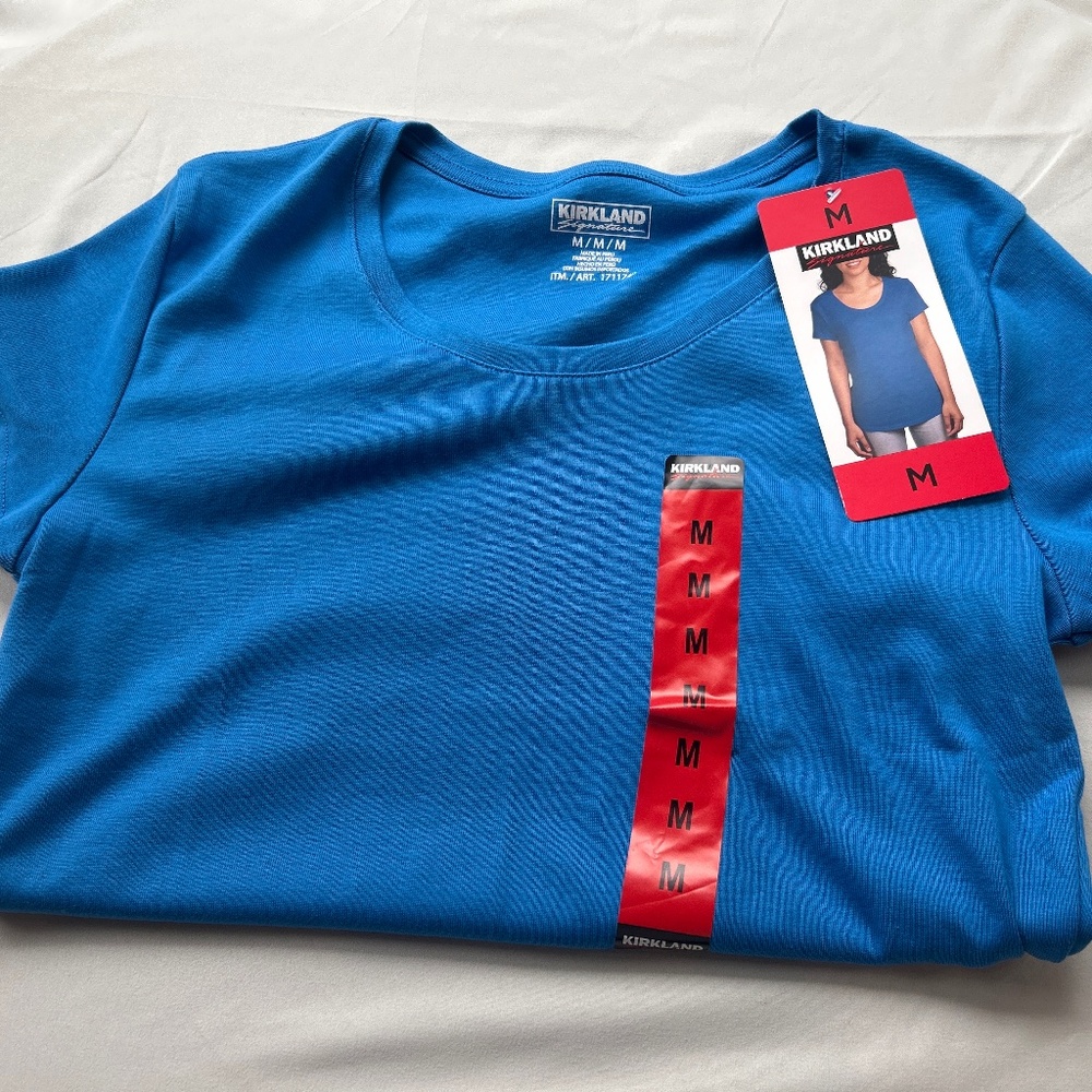 Blue tshirt